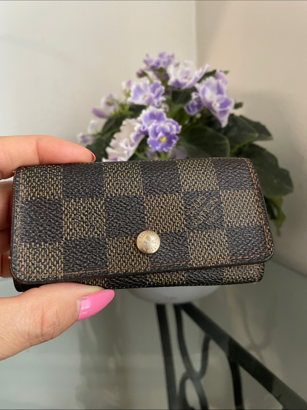 Louis Vuitton Damier key holder